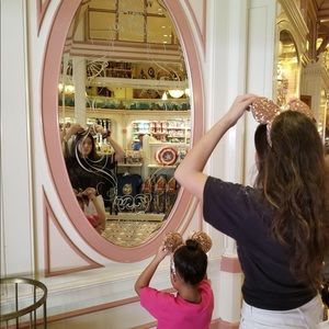 Meet your Posher, Karen